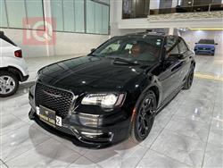 کرایسلەر 300